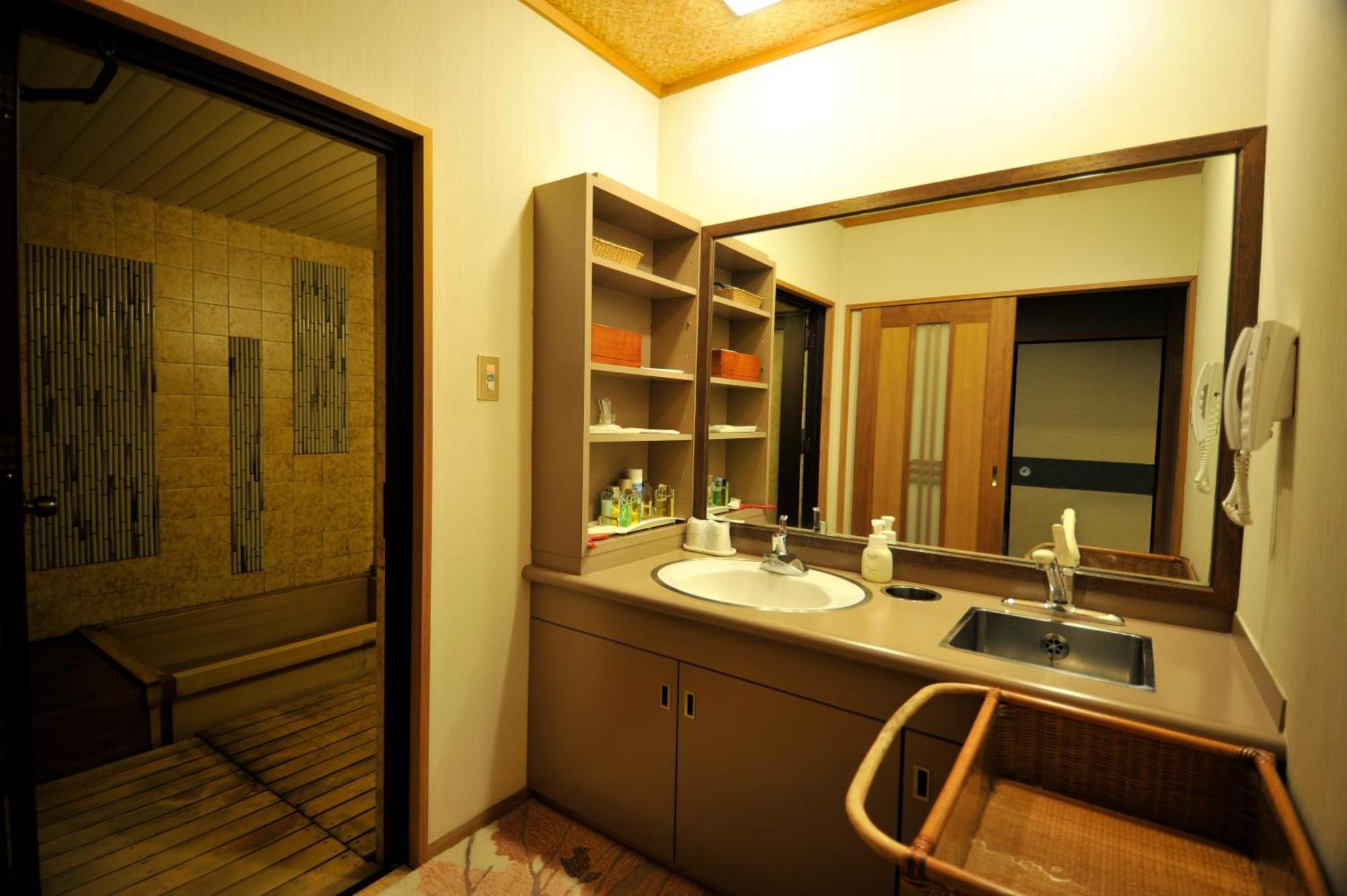 นิชโชคัง เบ็ทเท โคโยเท Hotel นางาซากิ ภายนอก รูปภาพ